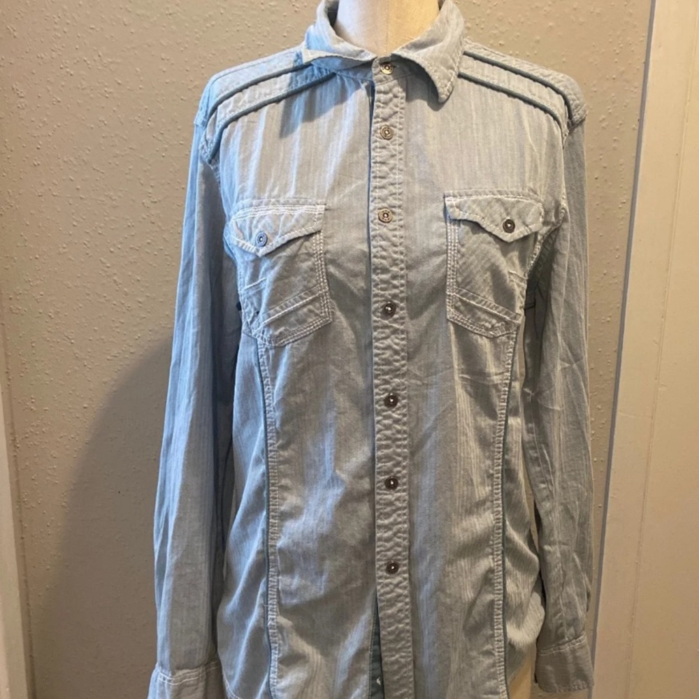 🆕BKE Sky blue button up shirt medium